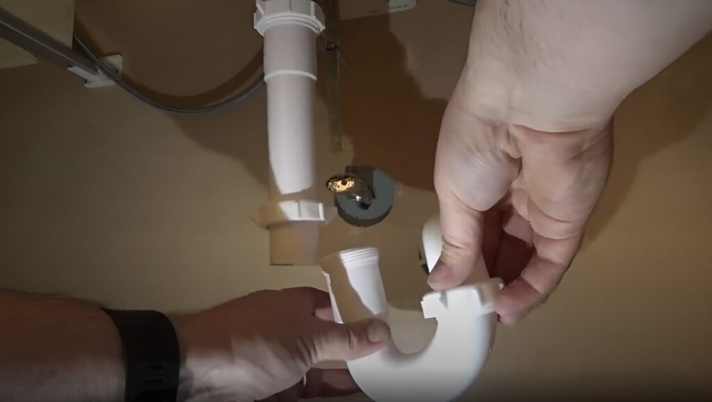 The Complete Guide to Attaching a Drain to a Sink: Kitchen and Bathroom Installation 2 Sink Drain Installation