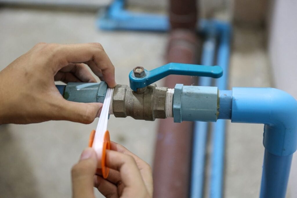 Ultimate Guide to Pipe Leak Repair: Stop Water Damage 3 DIY Pipe Leak Repair Solutions